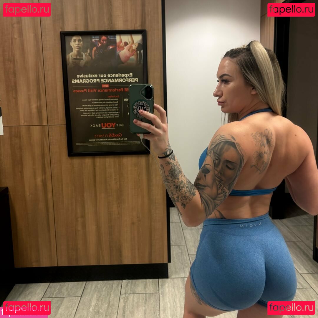 Taylor Flewin / taylorflewin / taylorwhitetv Onlyfans Photo Gallery 