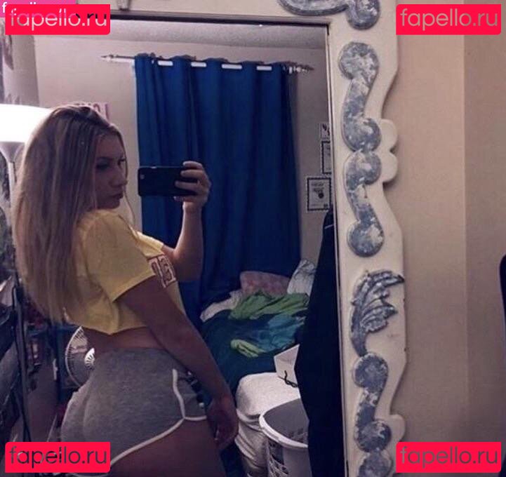 Taylor Flewin / taylorflewin / taylorwhitetv Onlyfans Photo Gallery 