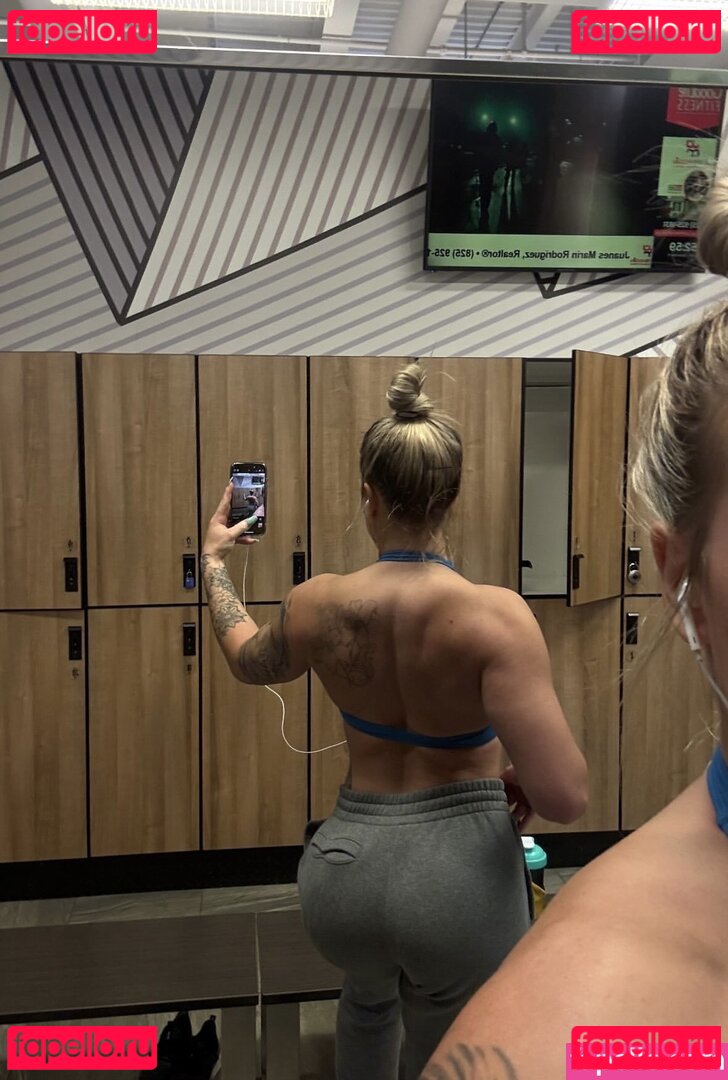 Taylor Flewin / taylorflewin / taylorwhitetv Onlyfans Photo Gallery 