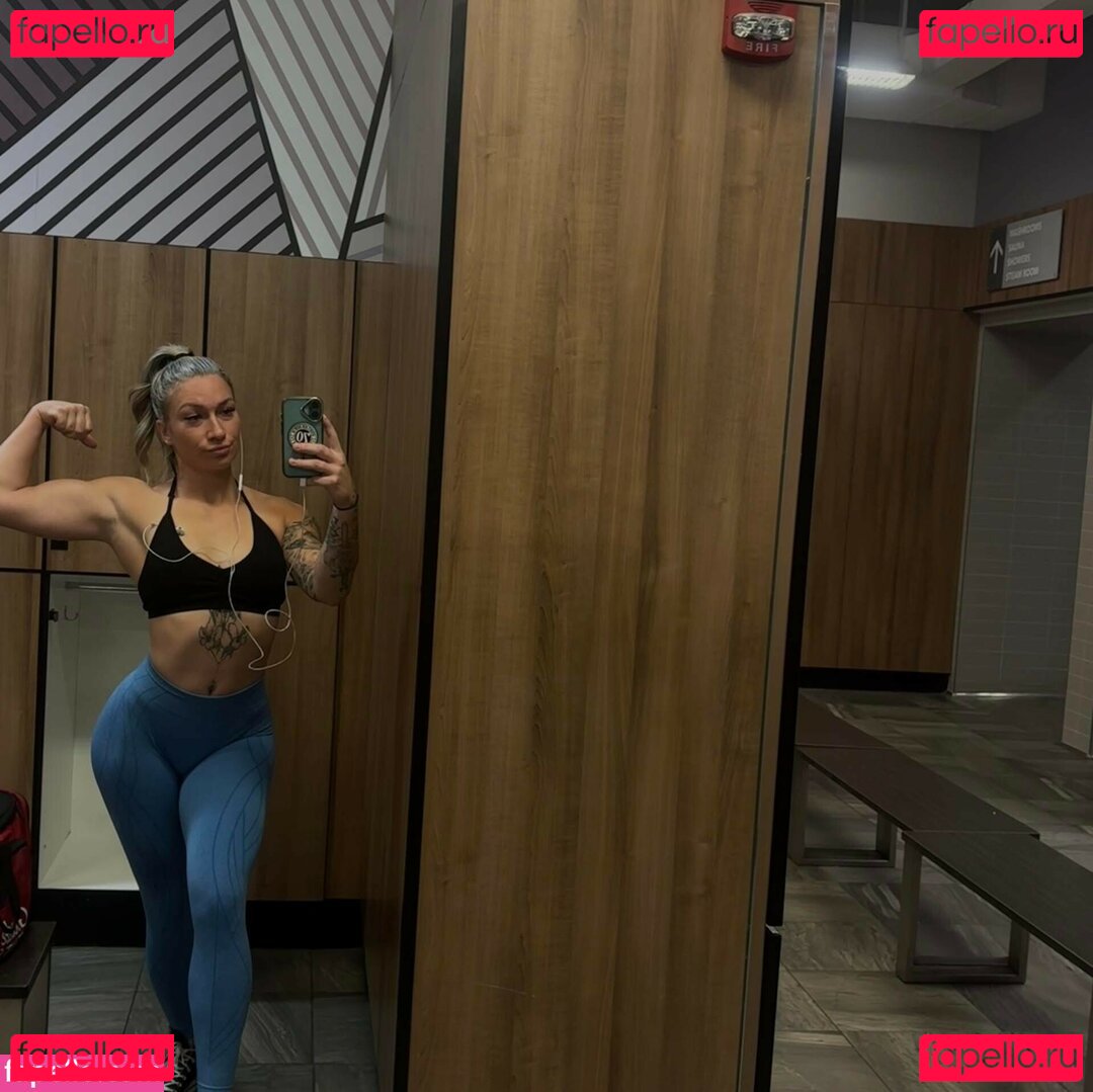 Taylor Flewin / taylorflewin / taylorwhitetv Onlyfans Photo Gallery 