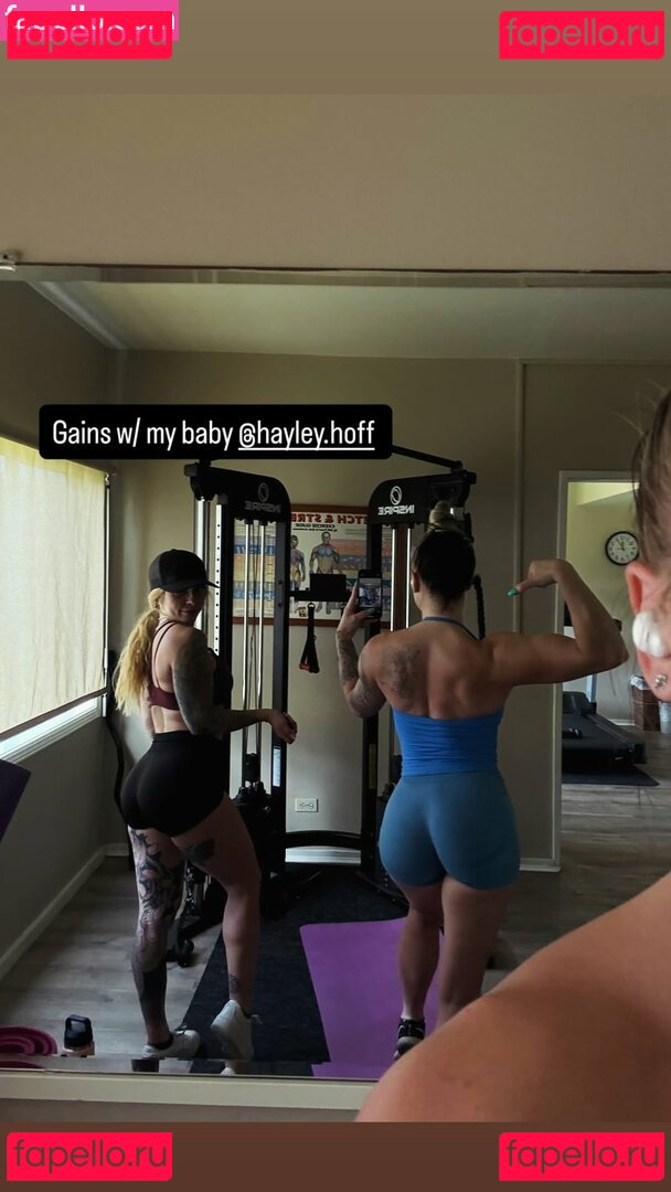 Taylor Flewin / taylorflewin / taylorwhitetv Onlyfans Photo Gallery 