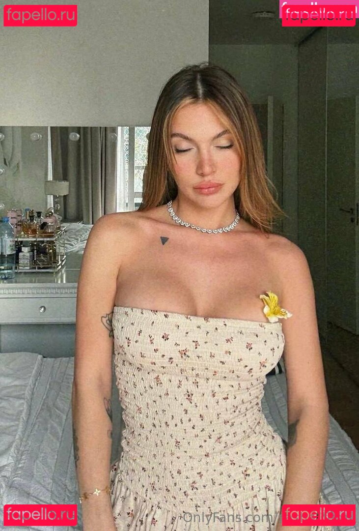 Sasha Ferro / sasha_ferro / sashaferro Onlyfans Photo Gallery 