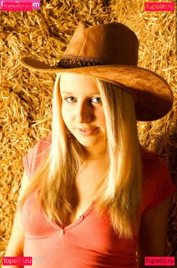 Shel Randall Onlyfans Photo Gallery 