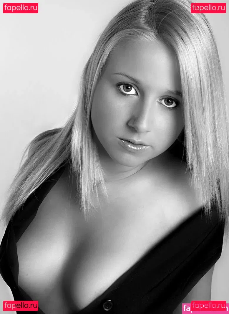 Shel Randall Onlyfans Photo Gallery 