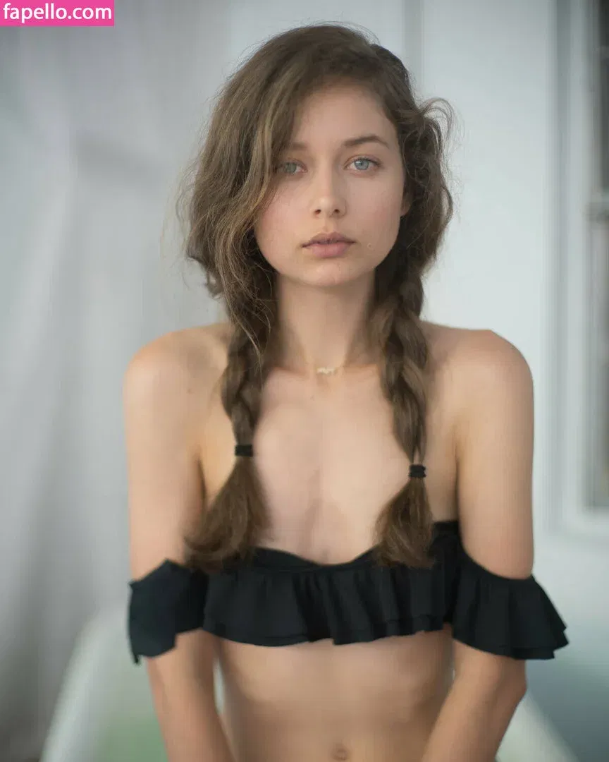 Darling Cute Onlyfans Photo Gallery 