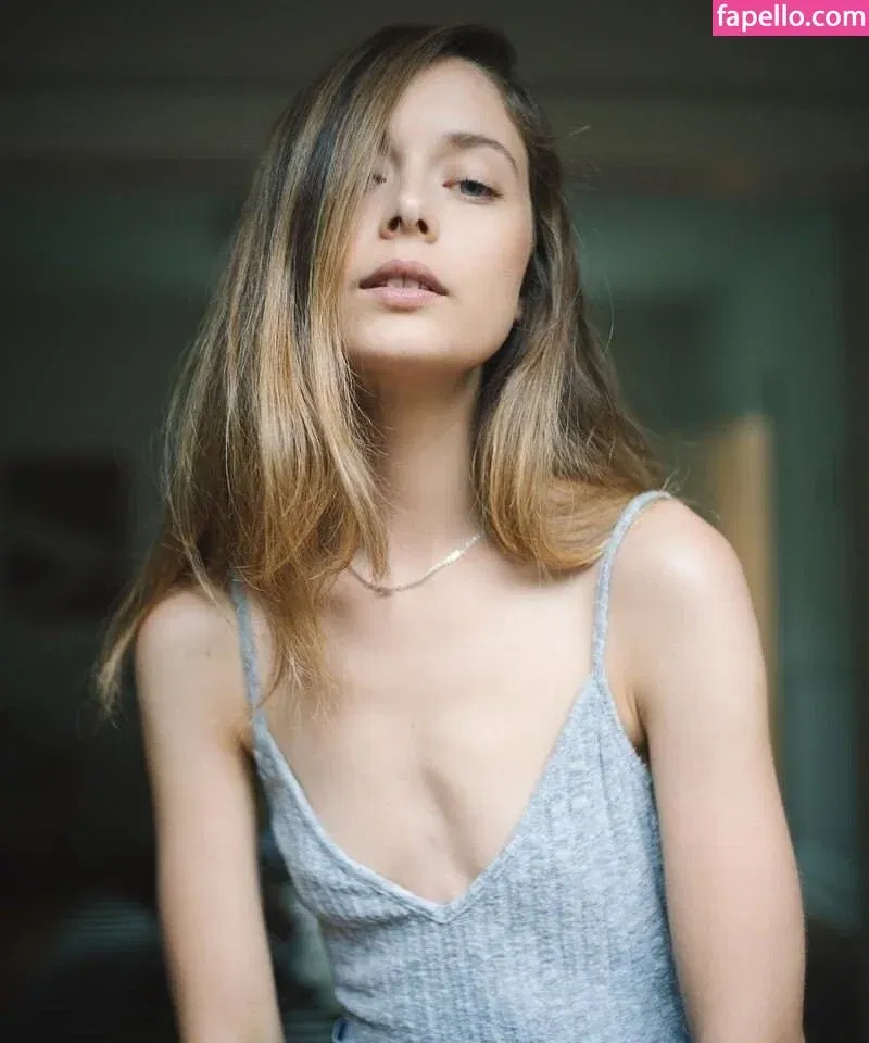 Darling Cute Onlyfans Photo Gallery 