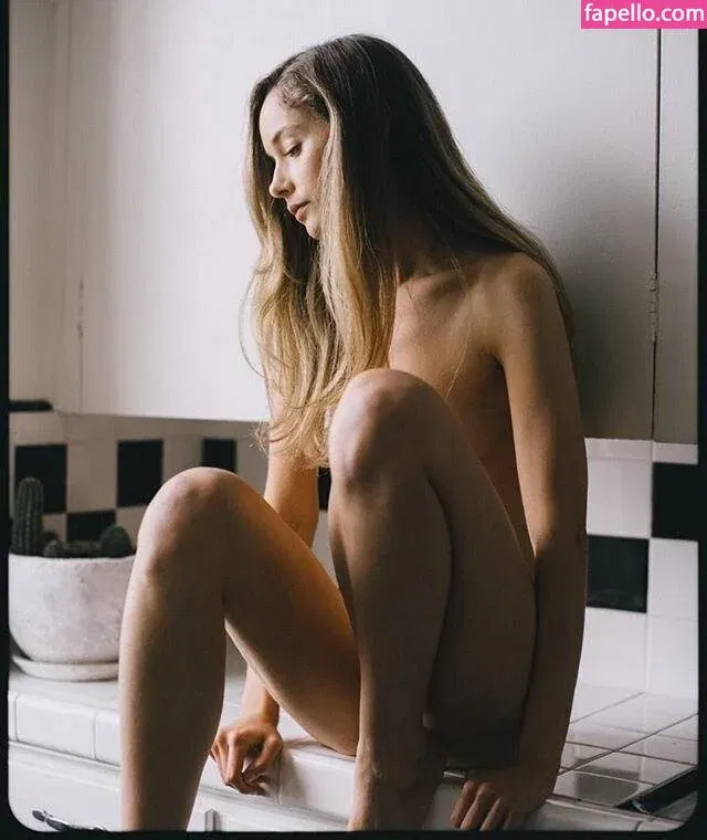 Darling Cute Onlyfans Photo Gallery 