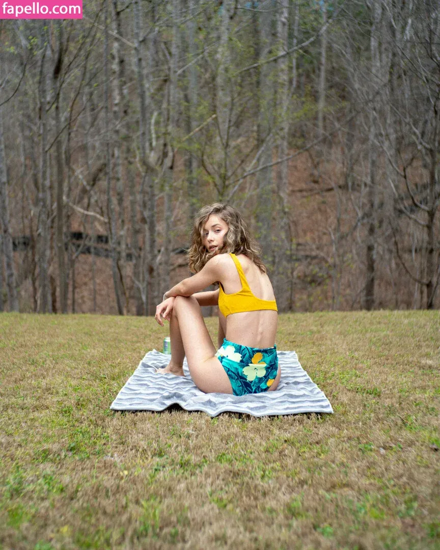 Darling Cute Onlyfans Photo Gallery 