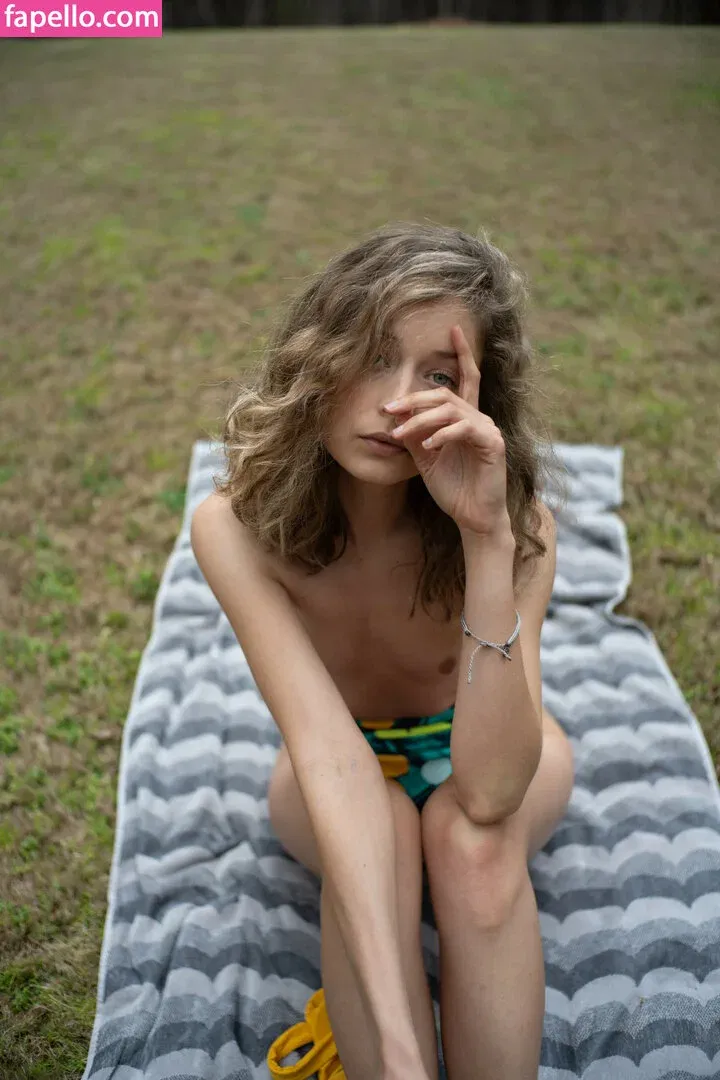 Darling Cute Onlyfans Photo Gallery 