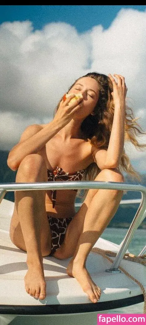 Darling Cute Onlyfans Photo Gallery 