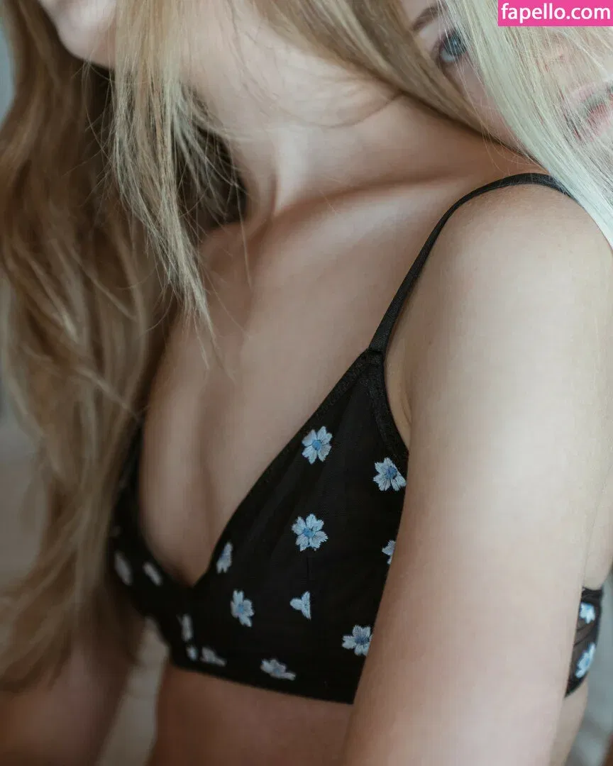 Darling Cute Onlyfans Photo Gallery 