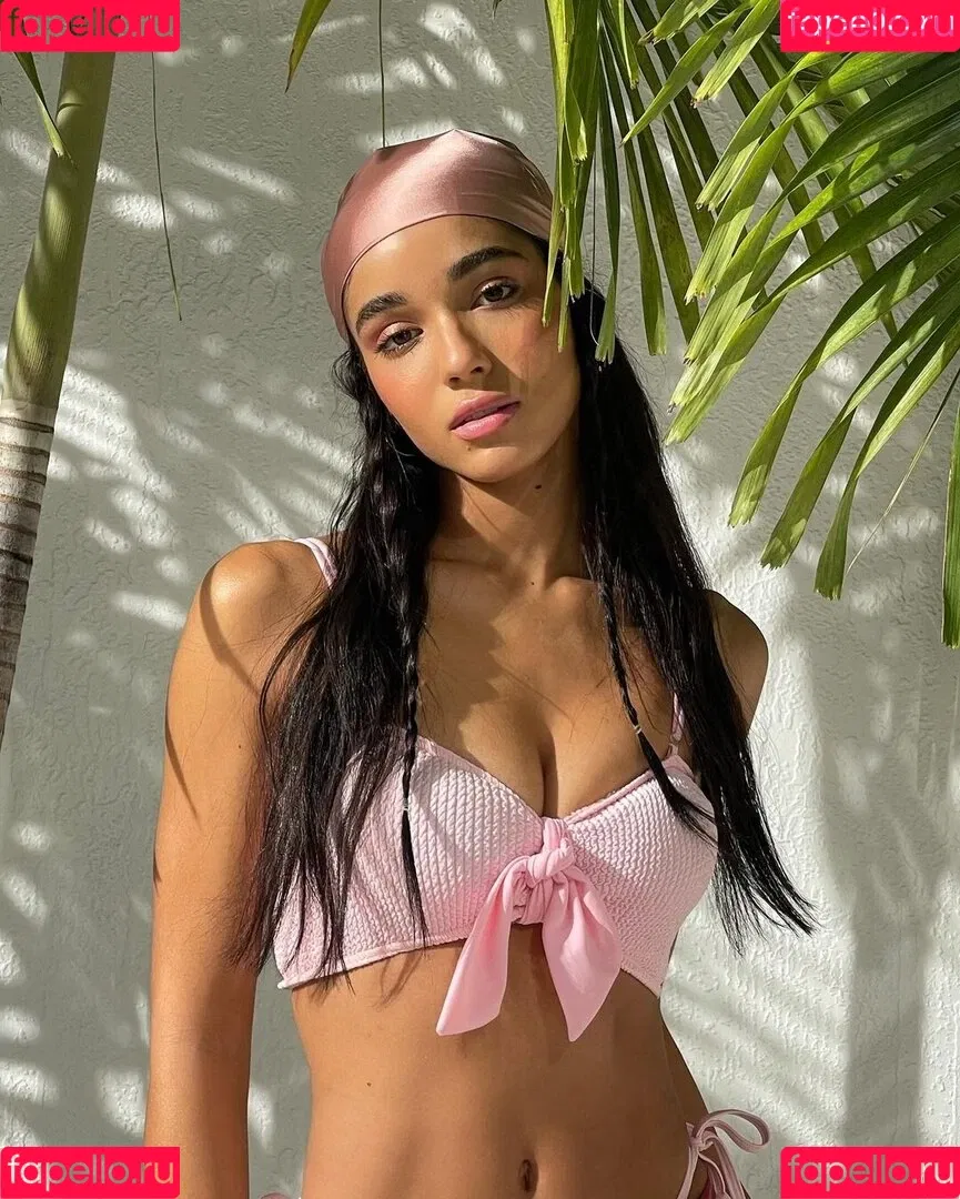Yovanna Ventura Onlyfans Photo Gallery 