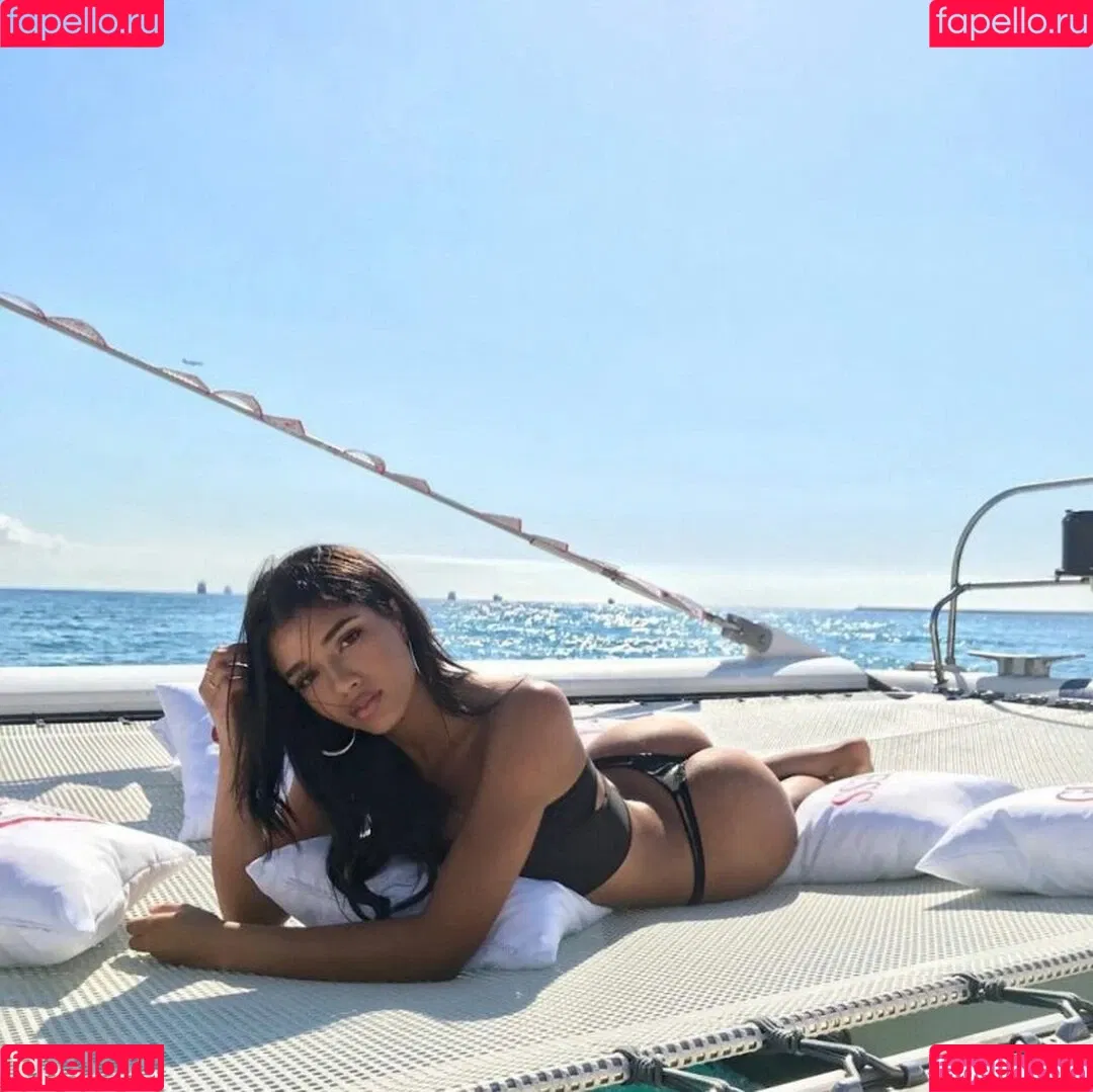 Yovanna Ventura Onlyfans Photo Gallery 