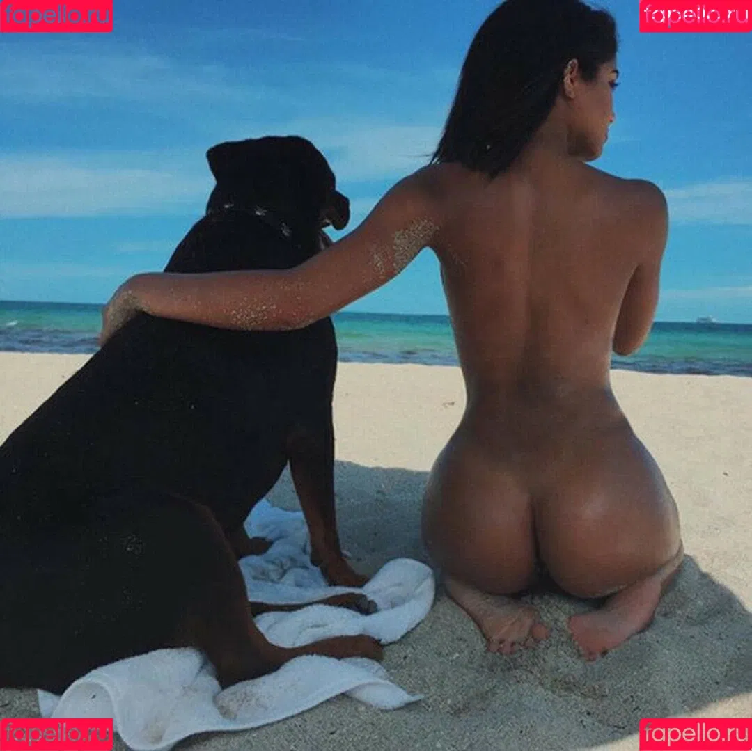 Yovanna Ventura Onlyfans Photo Gallery 