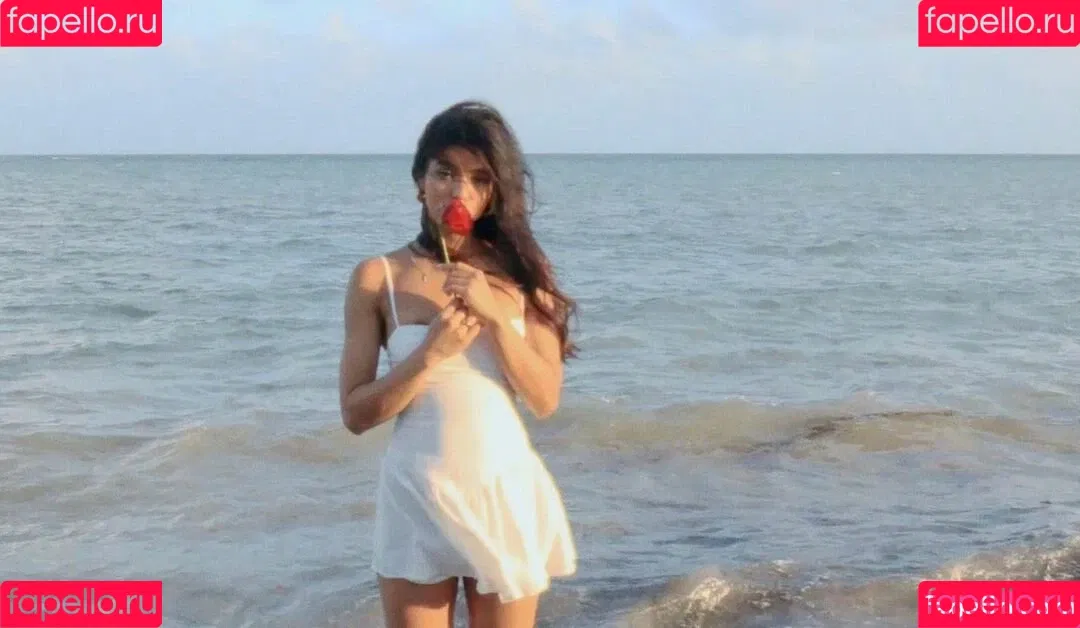 Yovanna Ventura Onlyfans Photo Gallery 