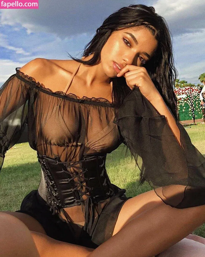 Yovanna Ventura Onlyfans Photo Gallery 