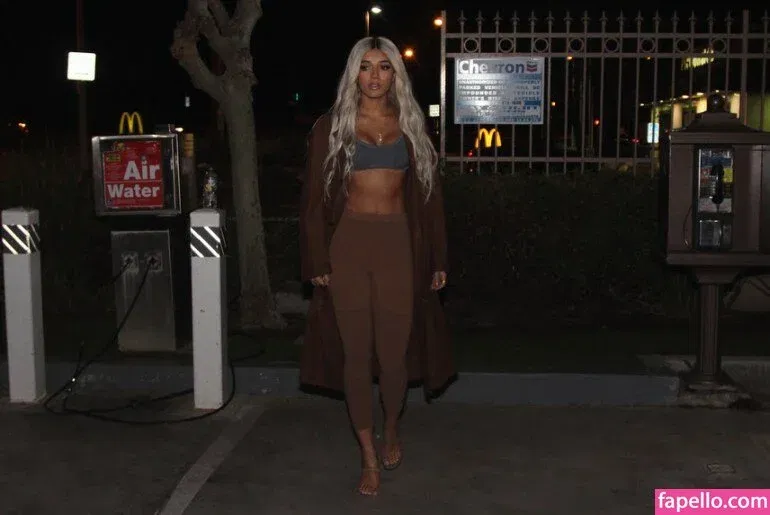 Yovanna Ventura Onlyfans Photo Gallery 