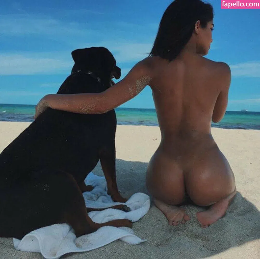 Yovanna Ventura Onlyfans Photo Gallery 