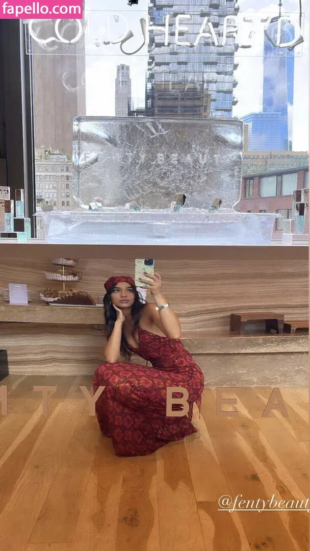 Yovanna Ventura Onlyfans Photo Gallery 