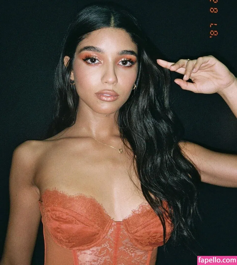 Yovanna Ventura Onlyfans Photo Gallery 