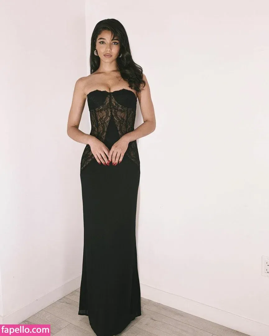 Yovanna Ventura Onlyfans Photo Gallery 