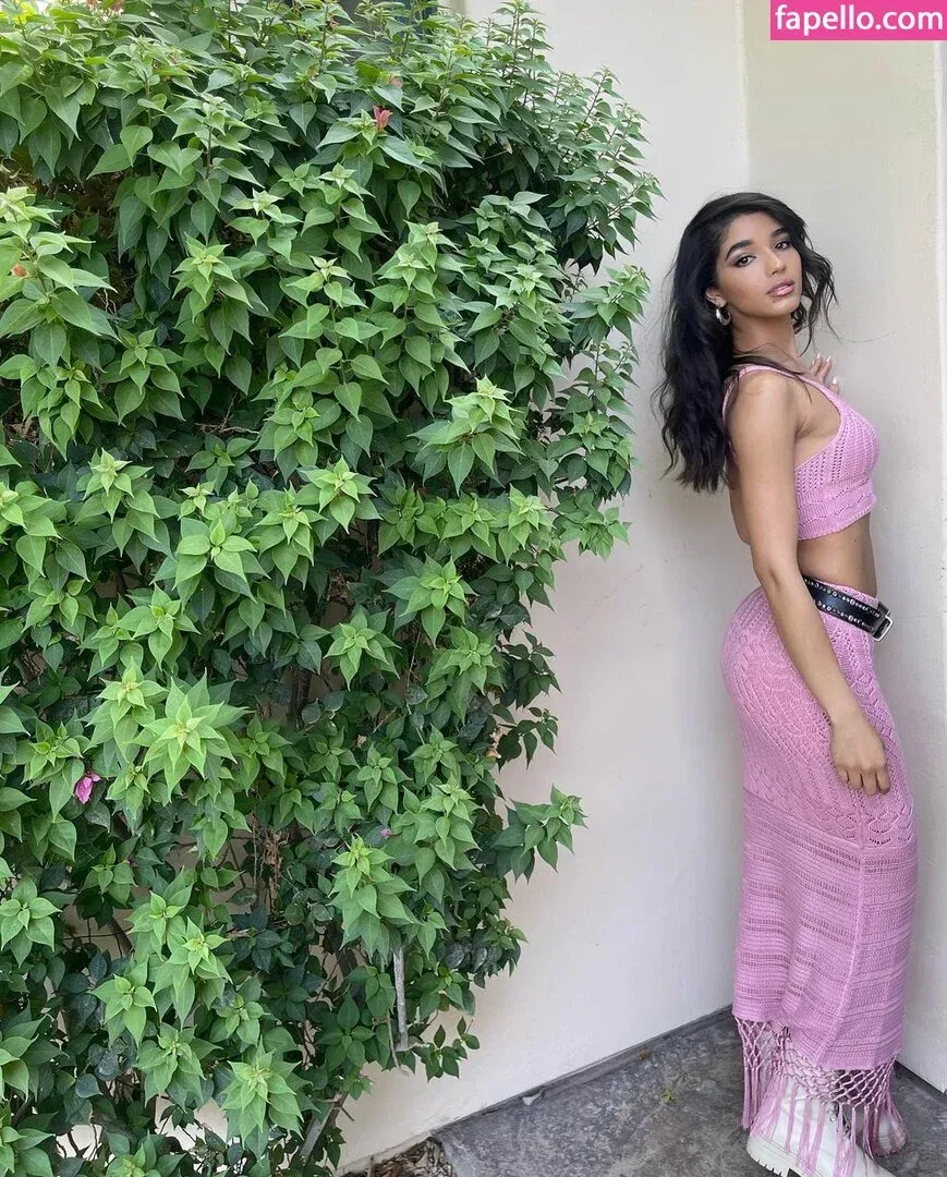 Yovanna Ventura Onlyfans Photo Gallery 
