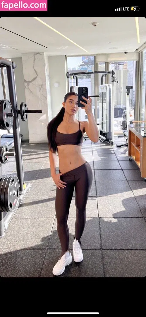 Yovanna Ventura Onlyfans Photo Gallery 