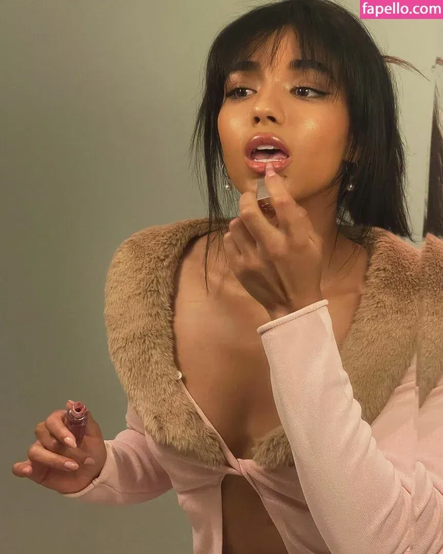 Yovanna Ventura Onlyfans Photo Gallery 