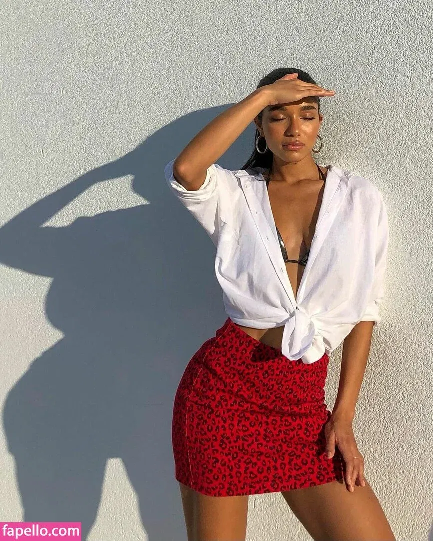 Yovanna Ventura Onlyfans Photo Gallery 