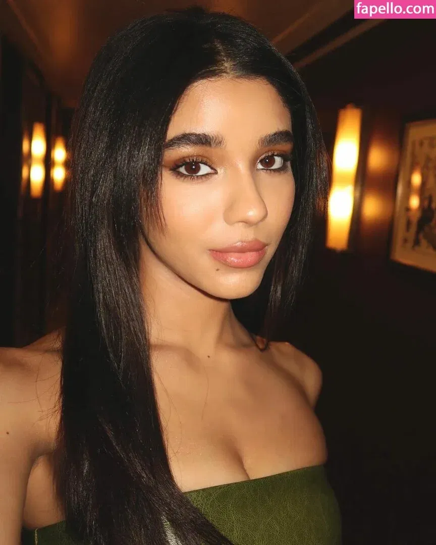 Yovanna Ventura Onlyfans Photo Gallery 