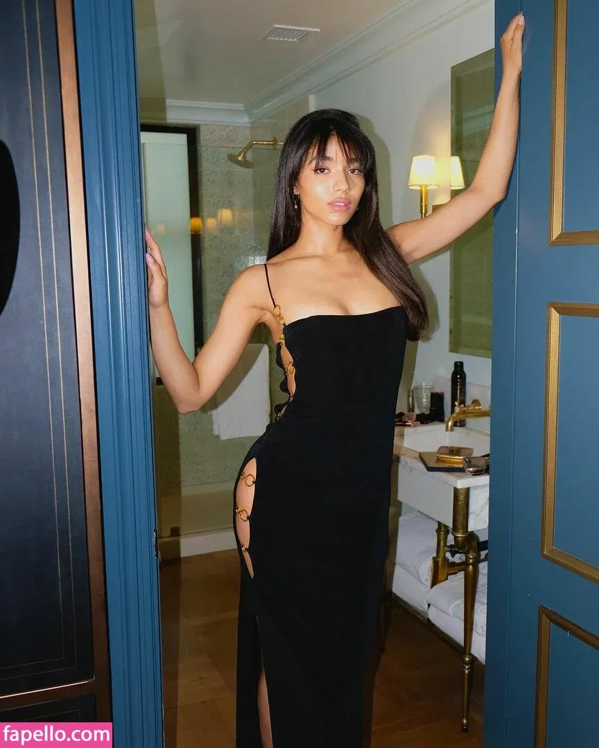 Yovanna Ventura Onlyfans Photo Gallery 