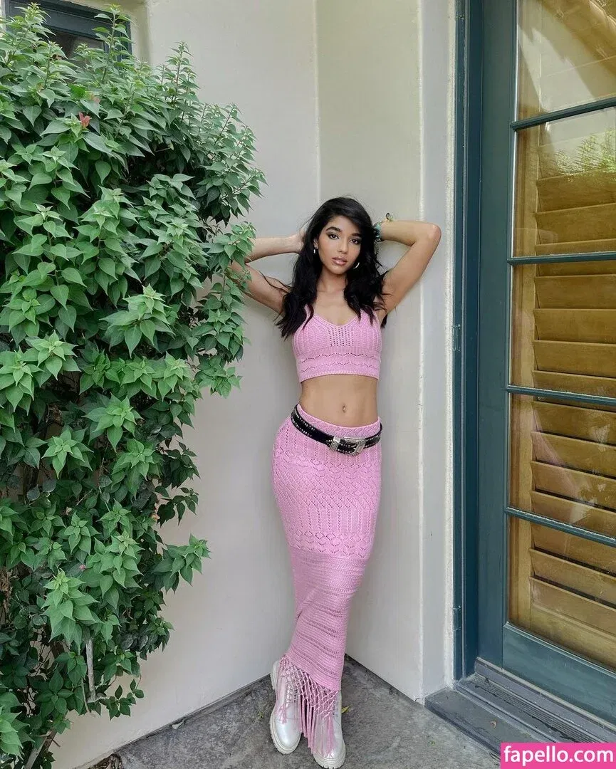 Yovanna Ventura Onlyfans Photo Gallery 