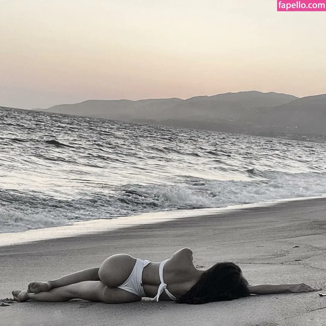 Yovanna Ventura Onlyfans Photo Gallery 