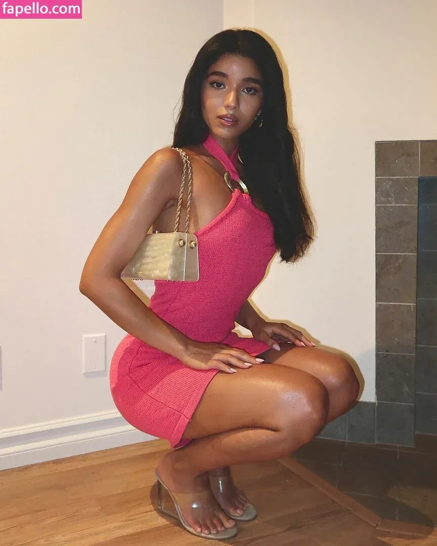 Yovanna Ventura Onlyfans Photo Gallery 