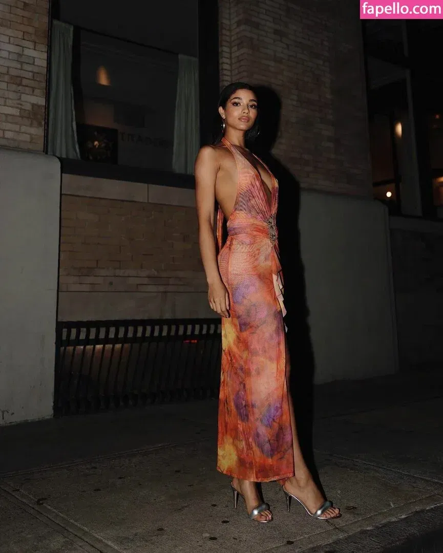 Yovanna Ventura Onlyfans Photo Gallery 