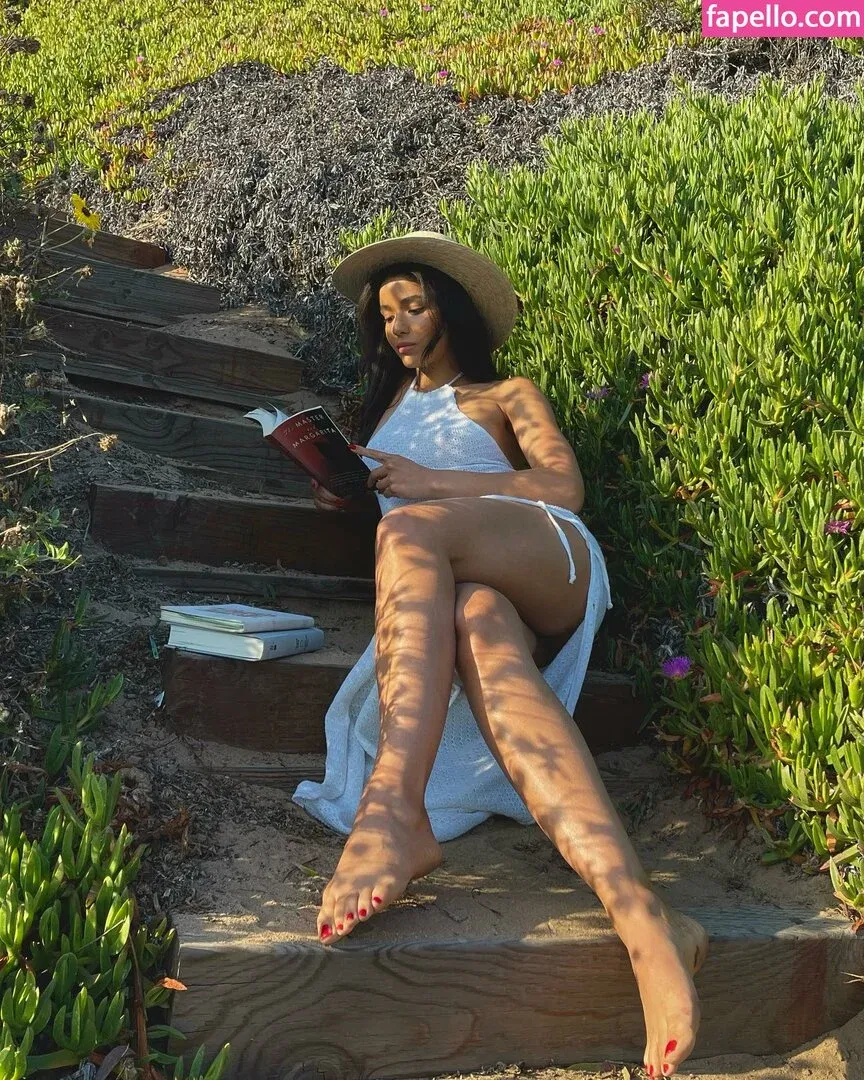 Yovanna Ventura Onlyfans Photo Gallery 