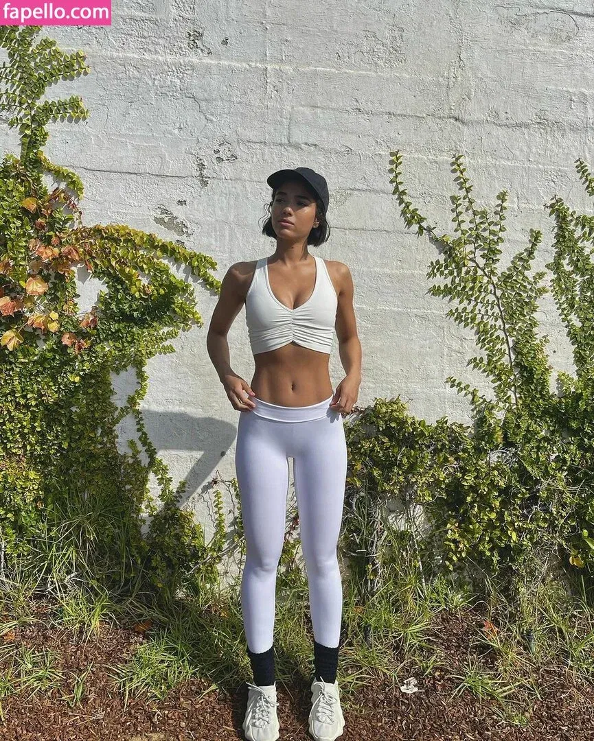 Yovanna Ventura Onlyfans Photo Gallery 