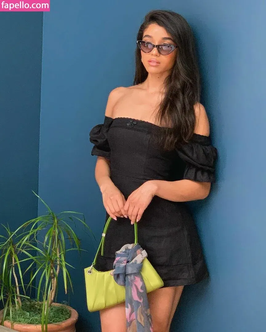 Yovanna Ventura Onlyfans Photo Gallery 