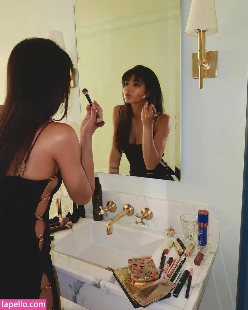 Yovanna Ventura Onlyfans Photo Gallery 