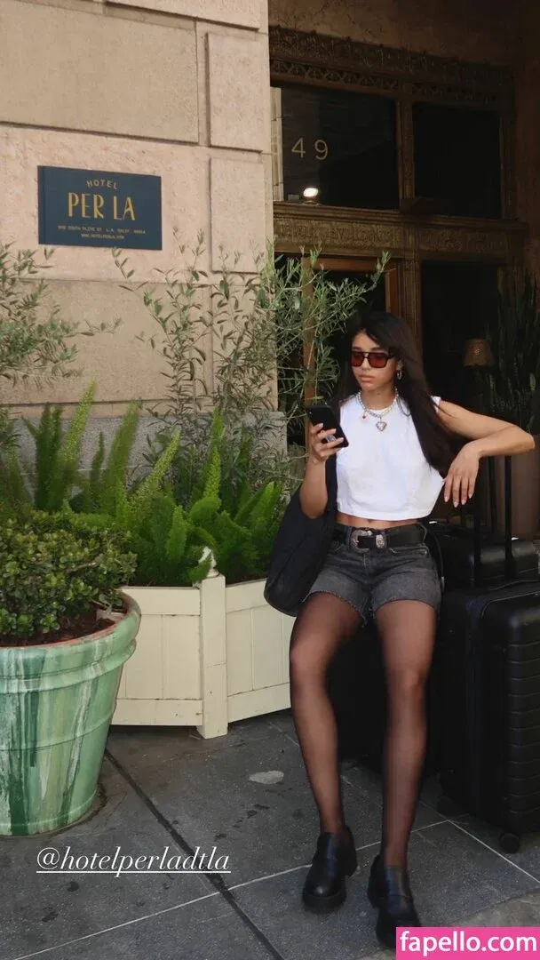 Yovanna Ventura Onlyfans Photo Gallery 