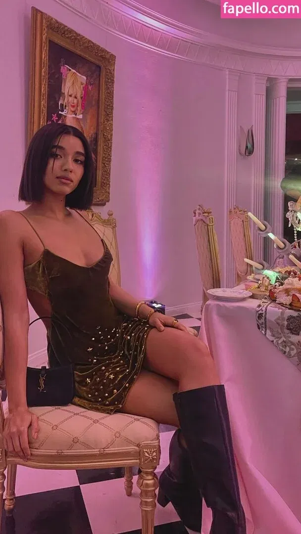 Yovanna Ventura Onlyfans Photo Gallery 