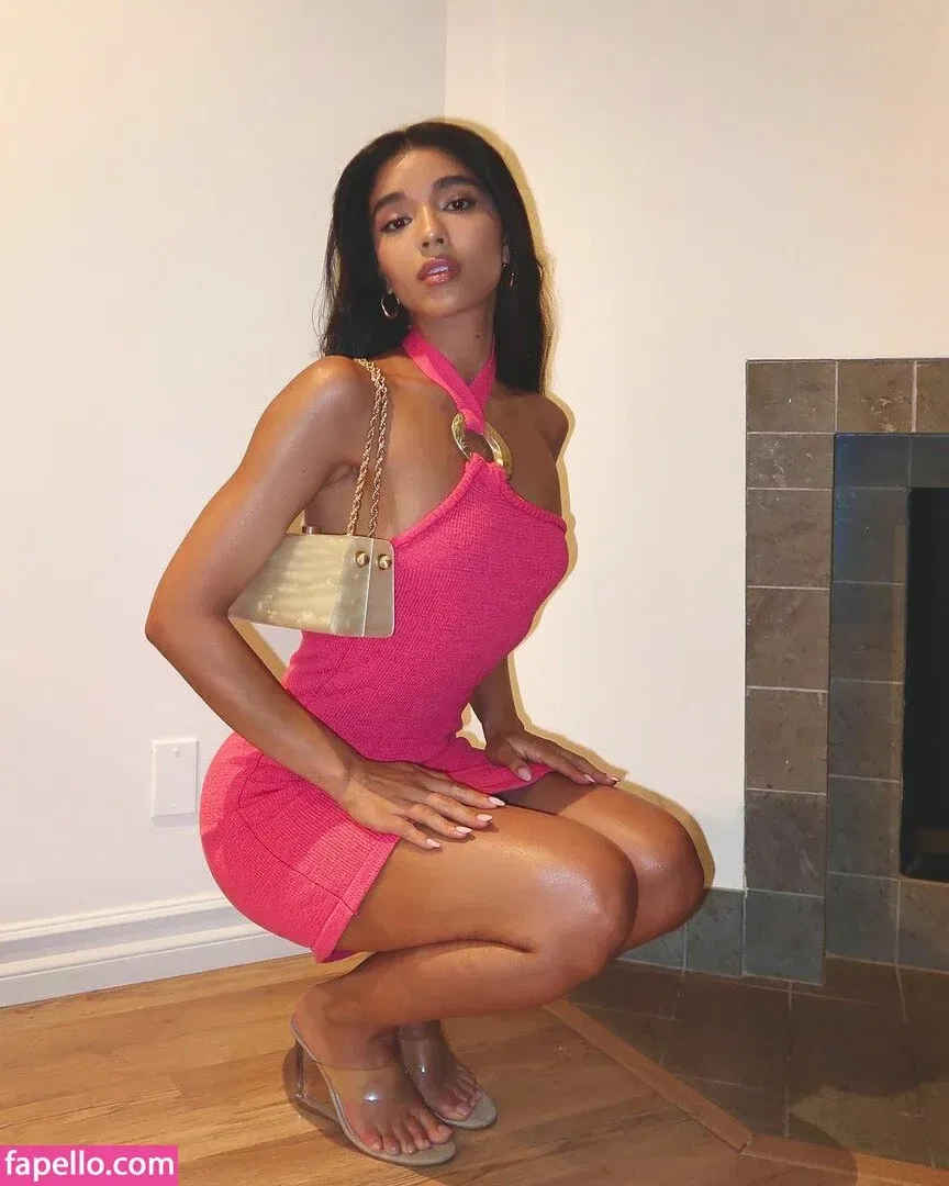 Yovanna Ventura Onlyfans Photo Gallery 