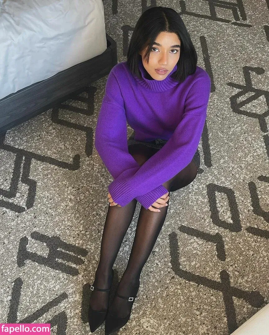 Yovanna Ventura Onlyfans Photo Gallery 