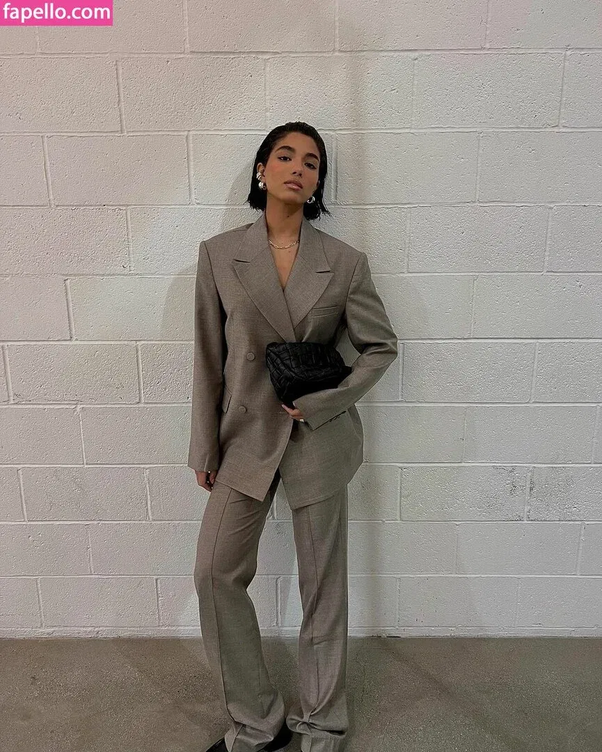 Yovanna Ventura Onlyfans Photo Gallery 