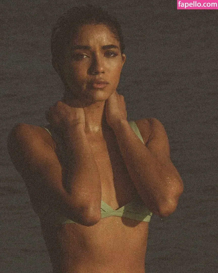 Yovanna Ventura Onlyfans Photo Gallery 