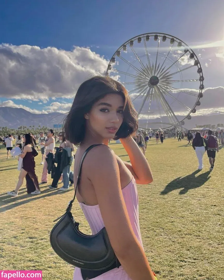 Yovanna Ventura Onlyfans Photo Gallery 
