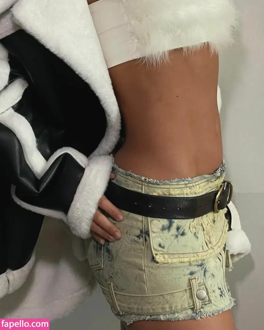 Yovanna Ventura Onlyfans Photo Gallery 