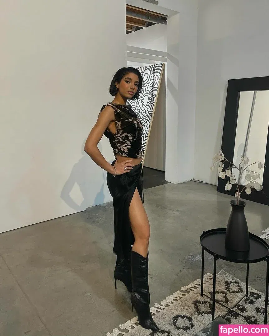 Yovanna Ventura Onlyfans Photo Gallery 