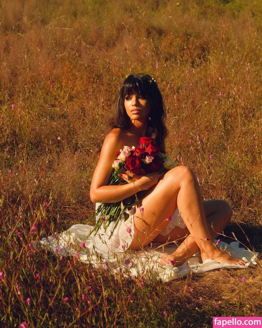 Yovanna Ventura Onlyfans Photo Gallery 