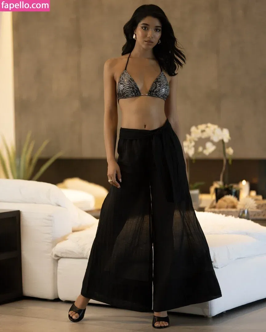 Yovanna Ventura Onlyfans Photo Gallery 